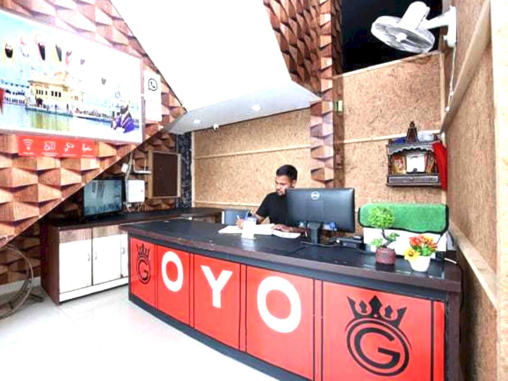 Oyo 91941 Hotel Golden Crown Sirhind Luaran gambar